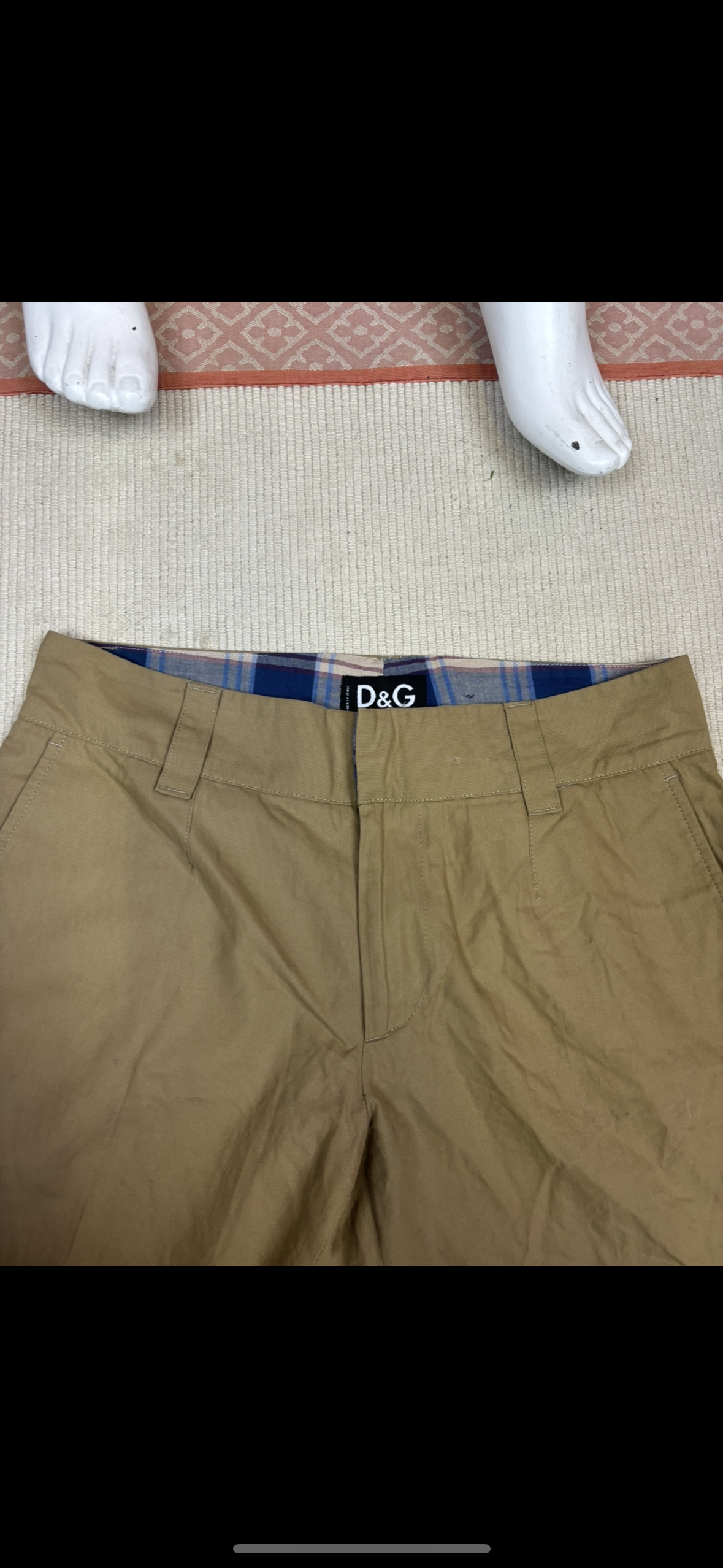 D&G Chinos