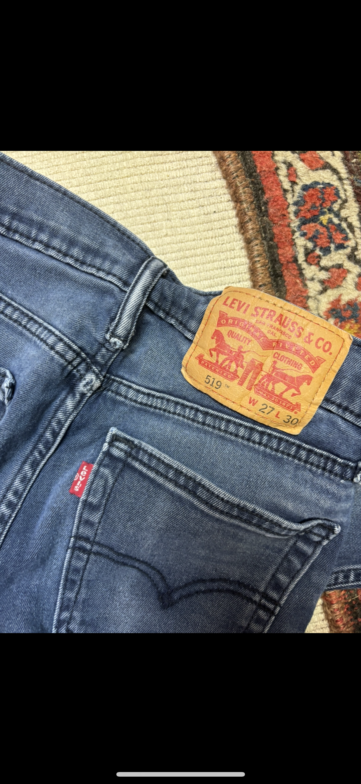 LEVI’S